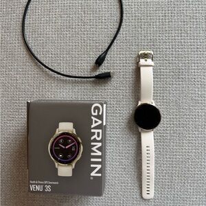 Garmin Venu 3S Ivory Gold Smartwatch